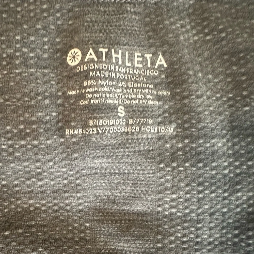 Athleta excellent no